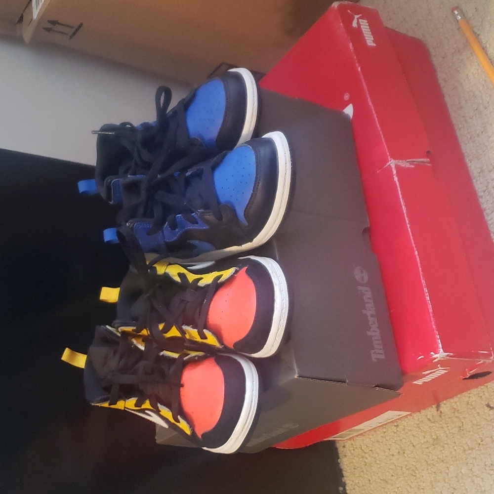 Kids Air Jordan 1 mid SE bundle